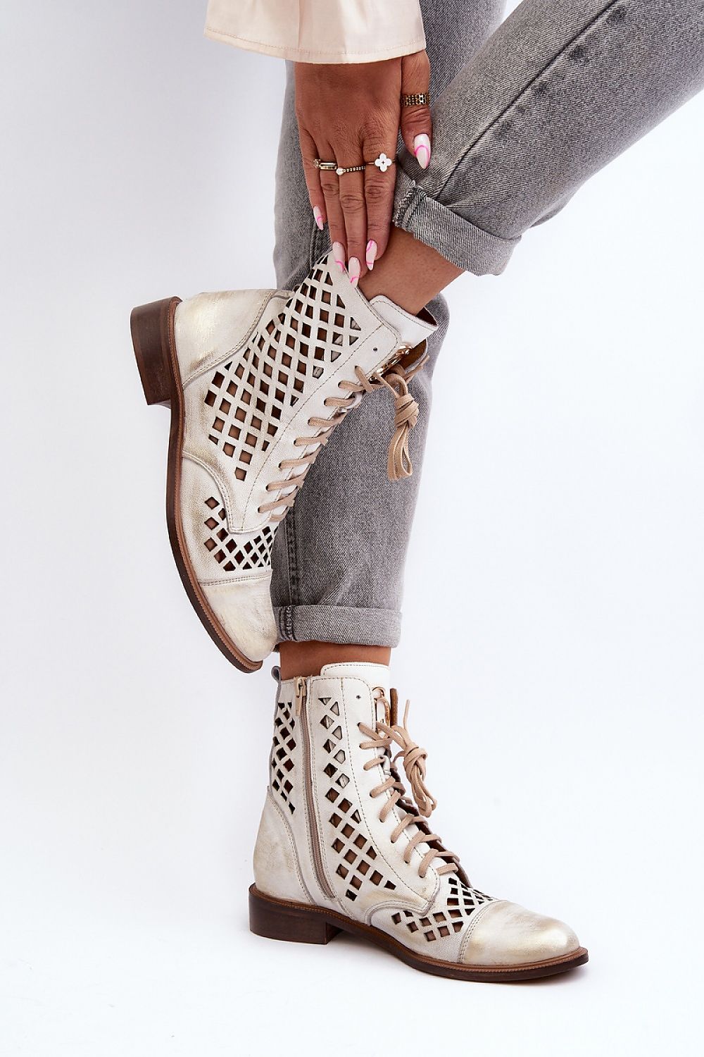Boots Step in style