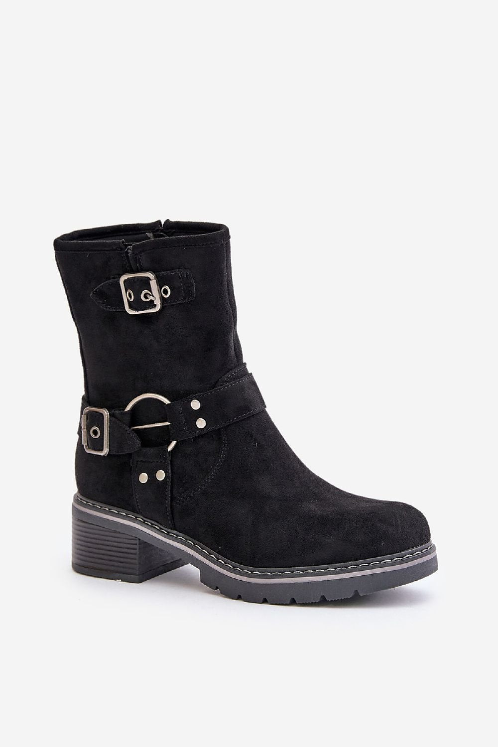 Heel boots Step in style