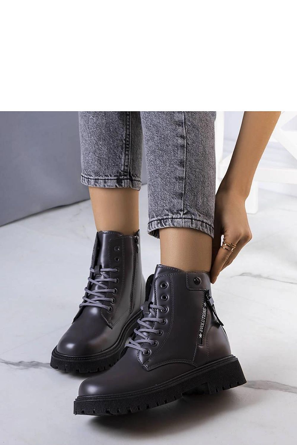 Boots Solea
