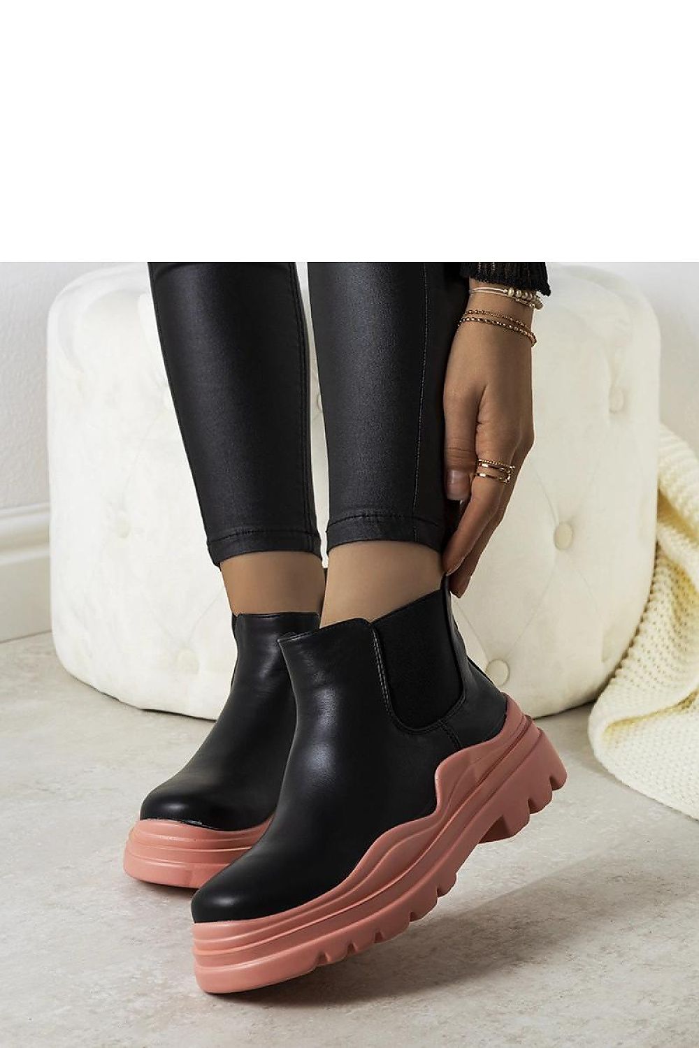 Boots Solea