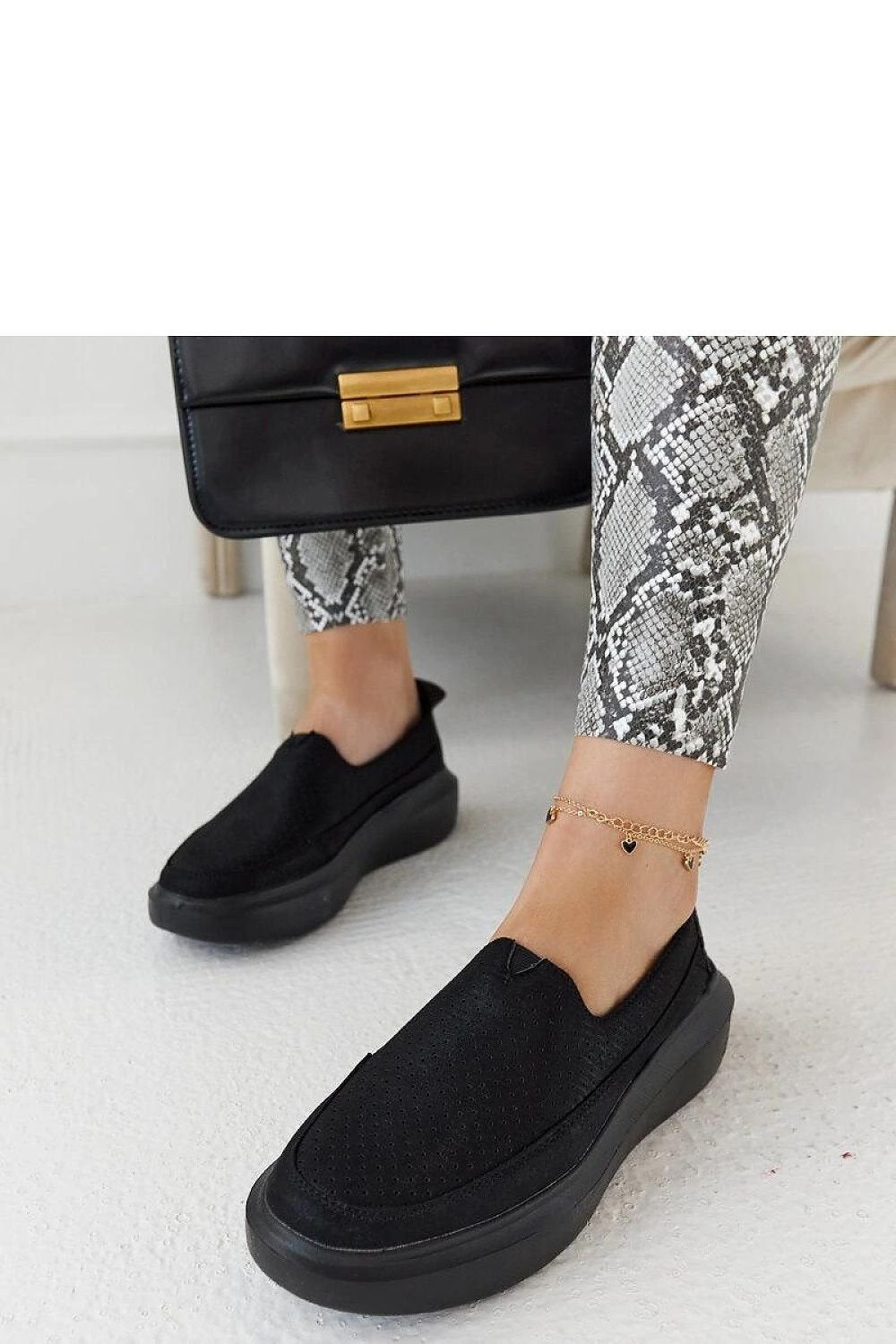 Low Shoes Solea