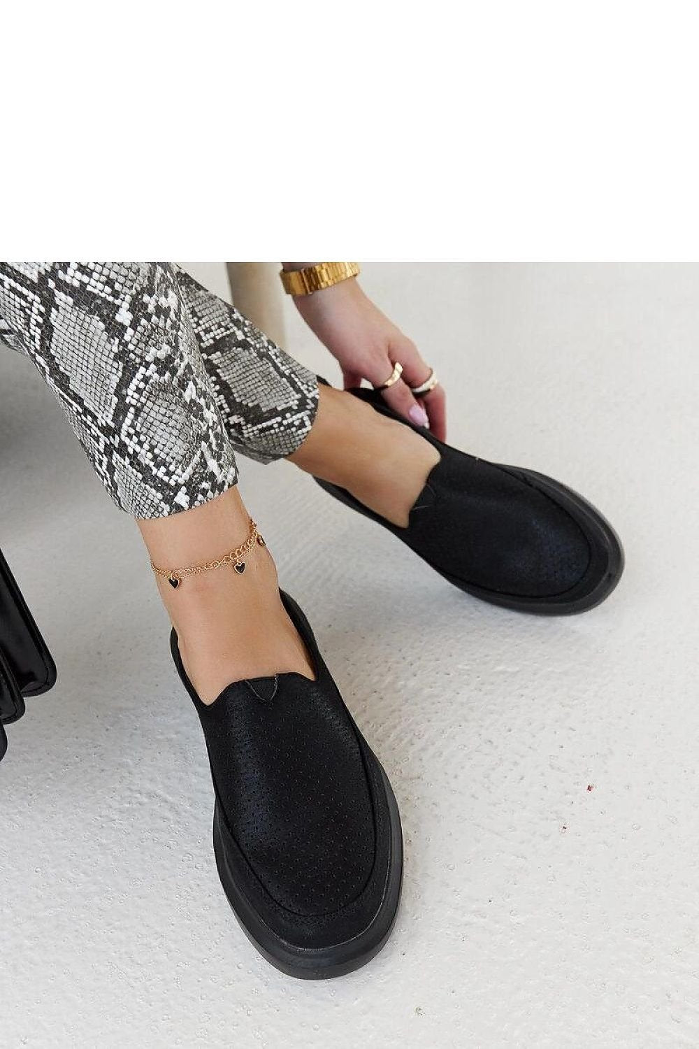 Low Shoes Solea