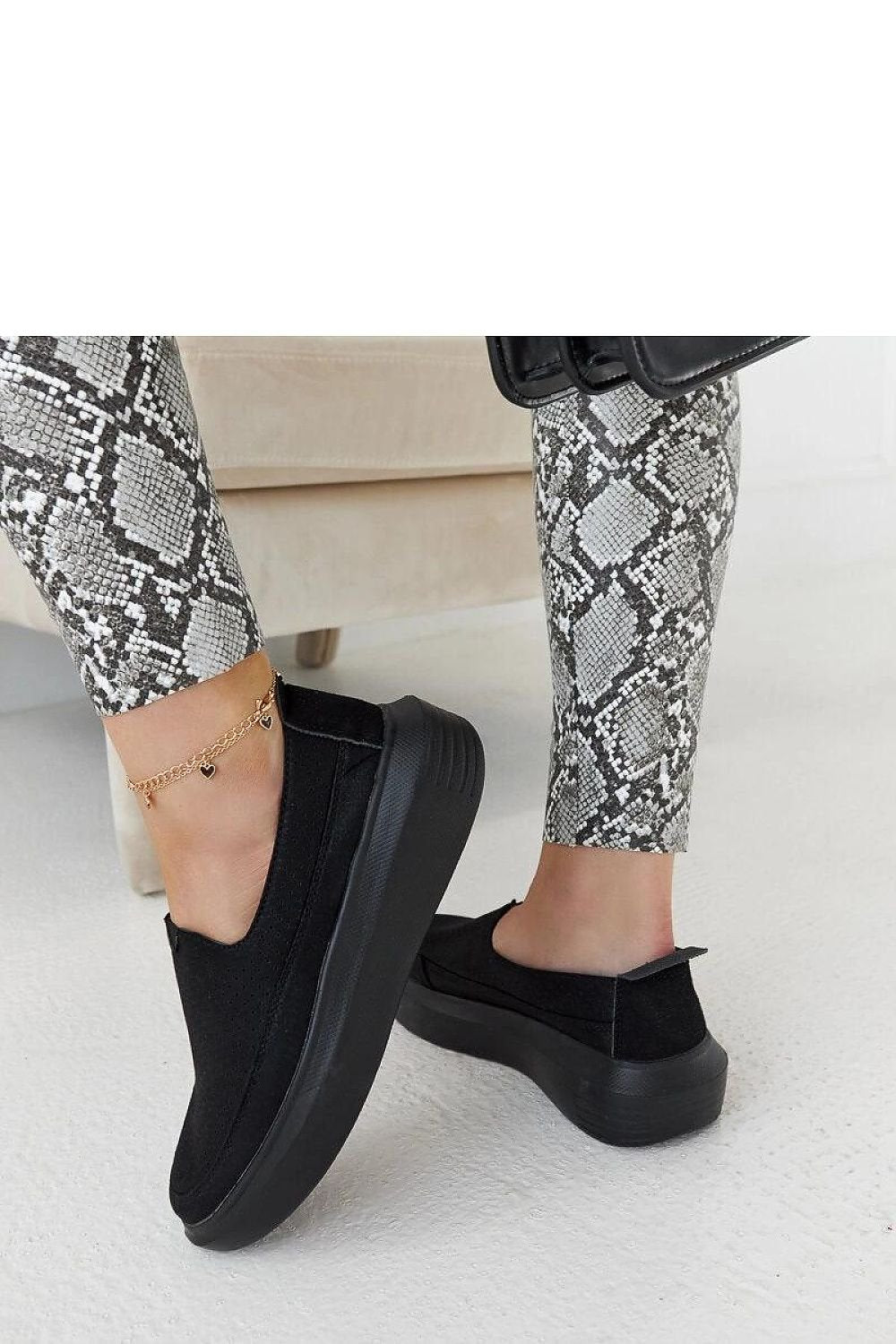 Low Shoes Solea