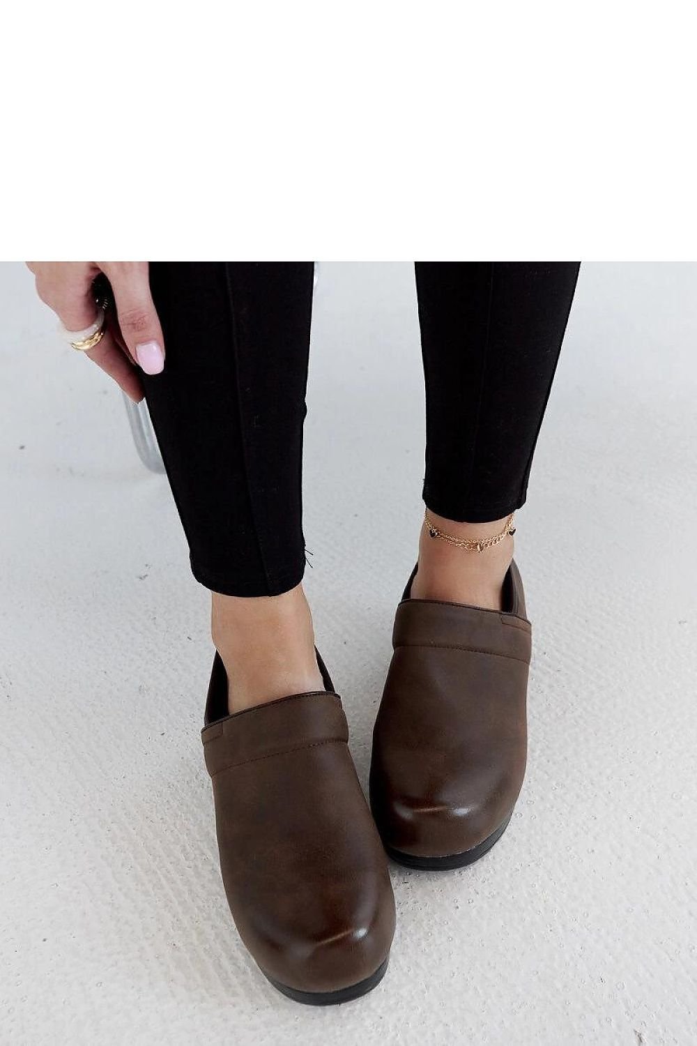 Low Shoes Solea