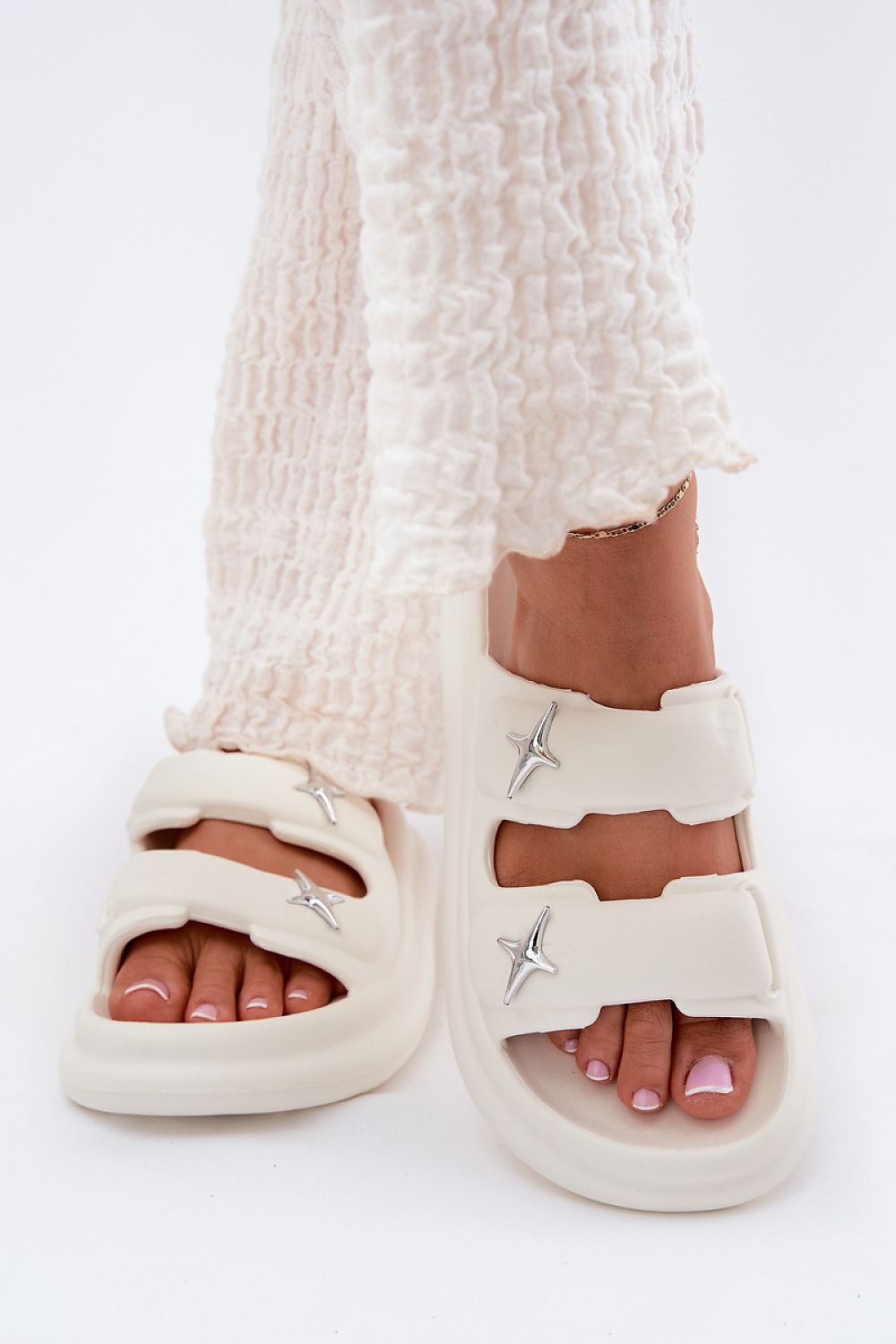  Flip-flops model 215688 Step in style 